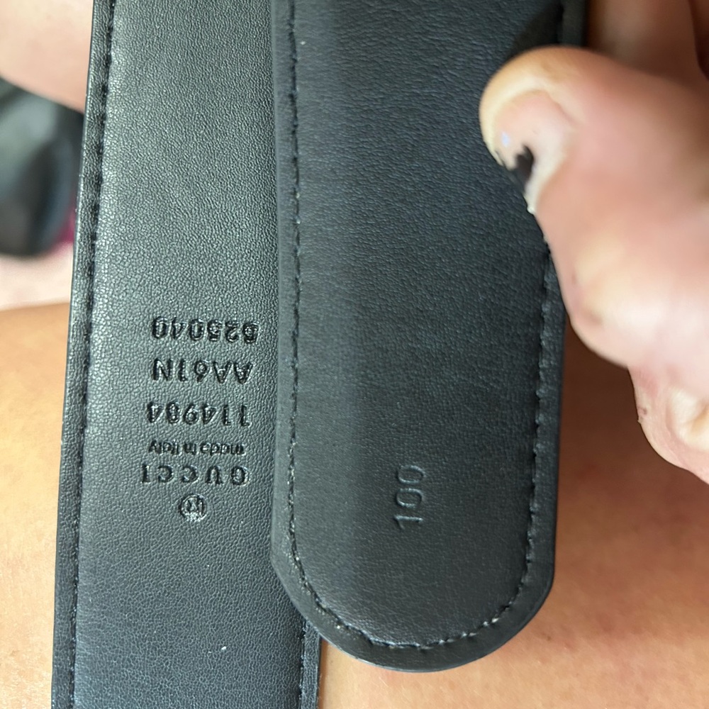 Gucci Black Belt with Gold and Pearl Accent - Picture 5 of 5